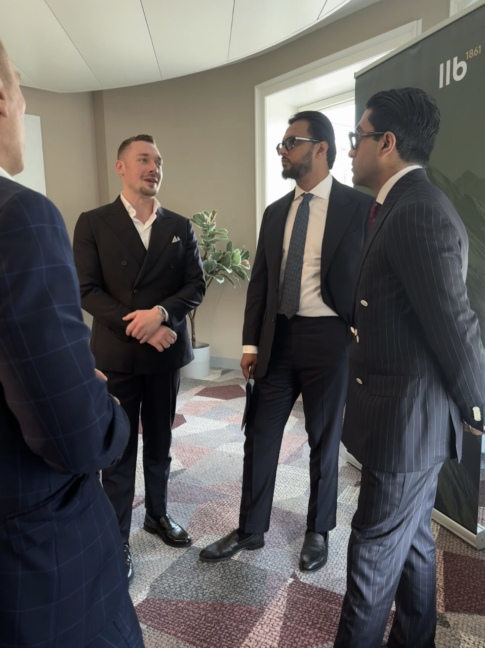 Fabian Fach with the Hamoan Group co-founders